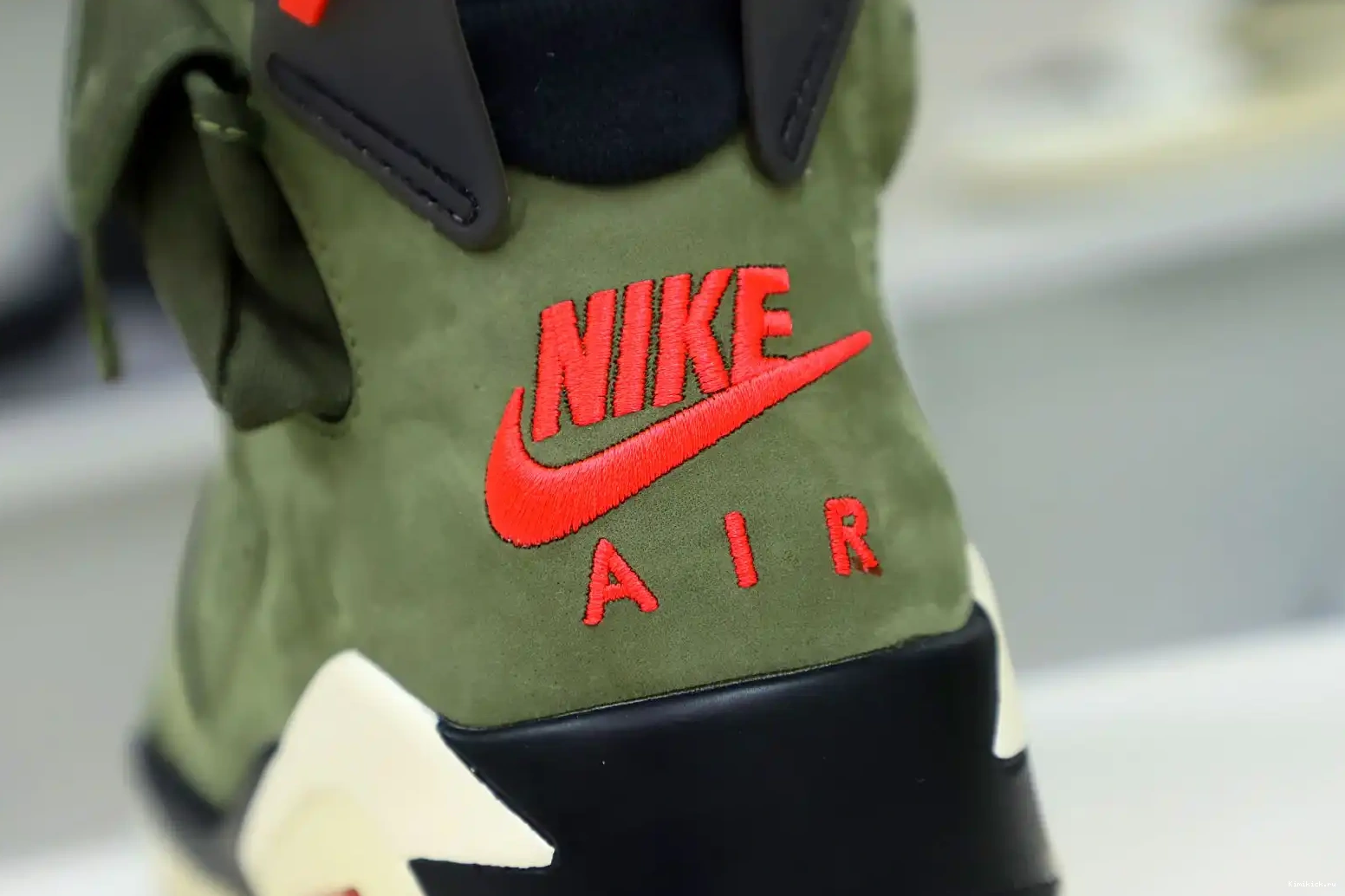 Kimikick TRAVIS RETRO JORDAN X AIR SCOTT 6 'OLIVE' 0521